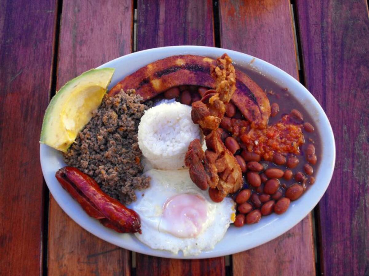El IVA también afectará a la bandeja paisa