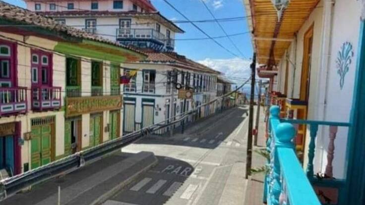 Primer caso de COVID-19 en Filandia, Quindío dio negativo en la primera prueba.