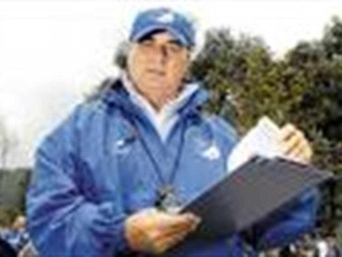 Oscar Héctor Quintabani renunció hoy a la dirección técnica de Millonarios
