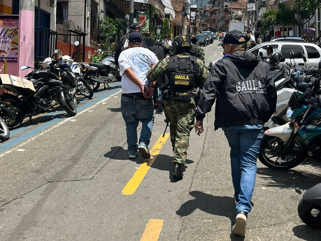 Capturados en Manrique- foto Cuarta Brigada