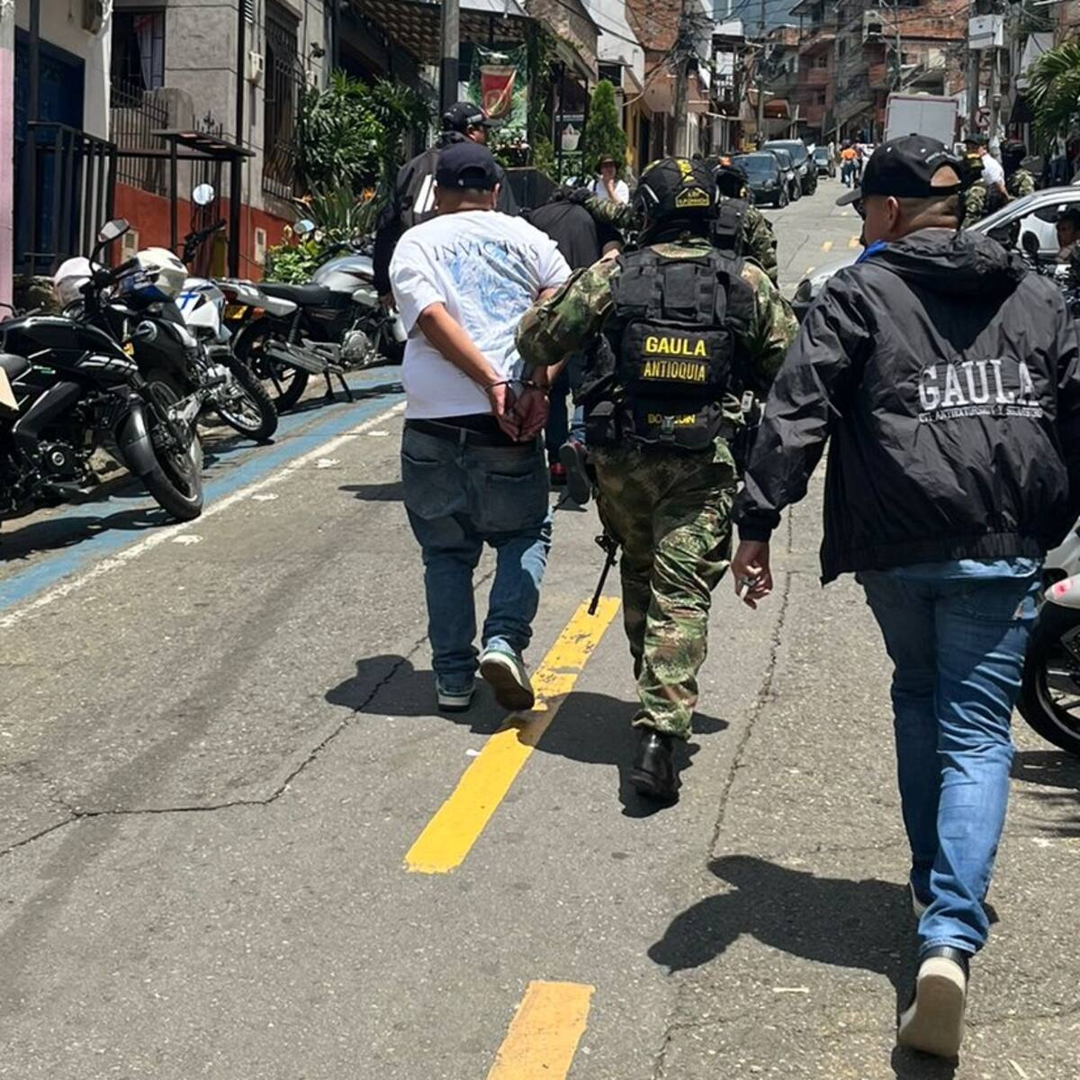 Por extorsionar a un comerciante tres hombres de La Terraza fueron capturados en Medellín