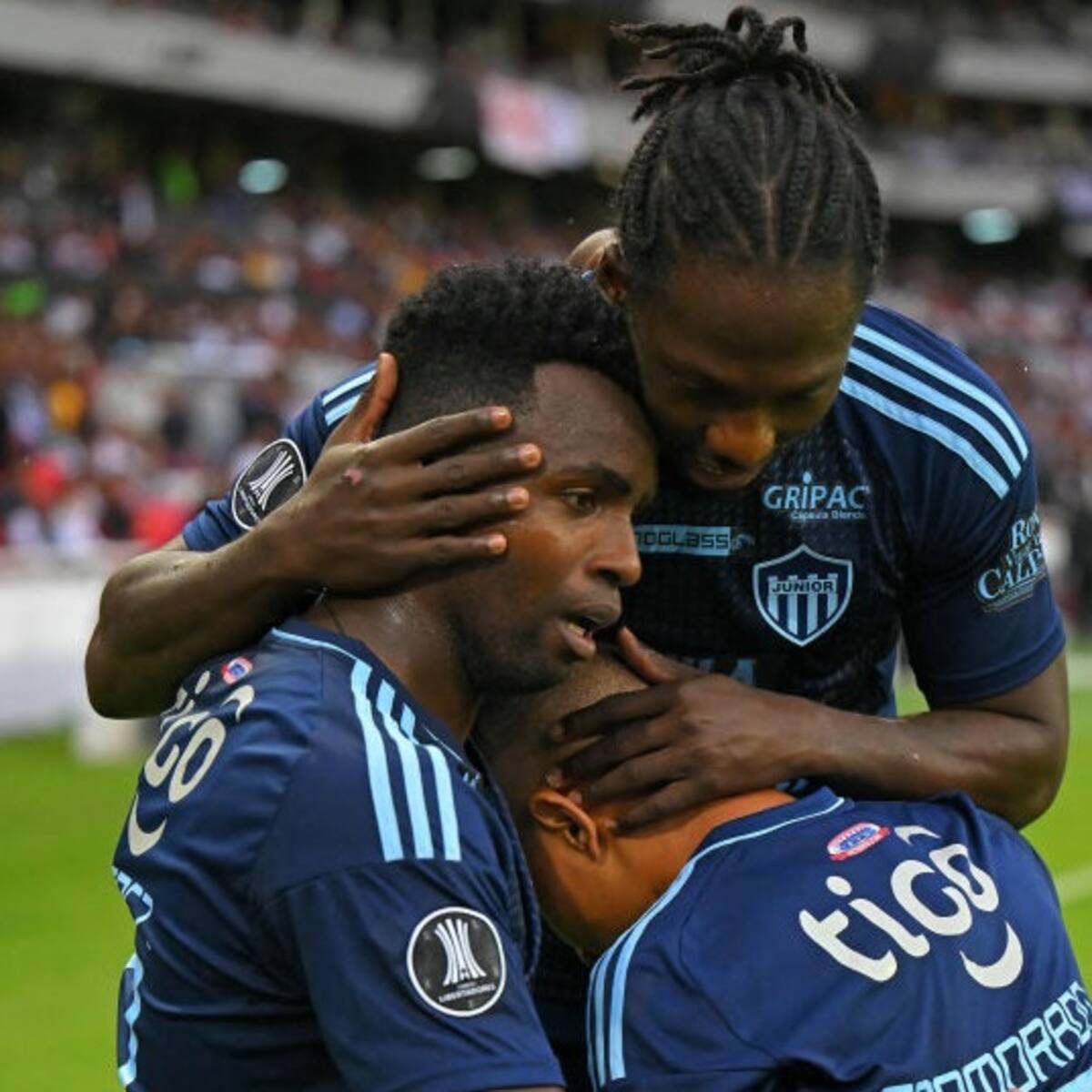 Junior vence de visita a Liga de Quito y queda casi clasificado a octavos de final
