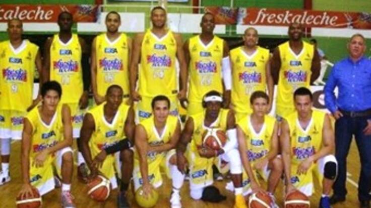 Bambuqueros cayó y ahora comparte el liderato de la liga de baloncesto con Búcaros