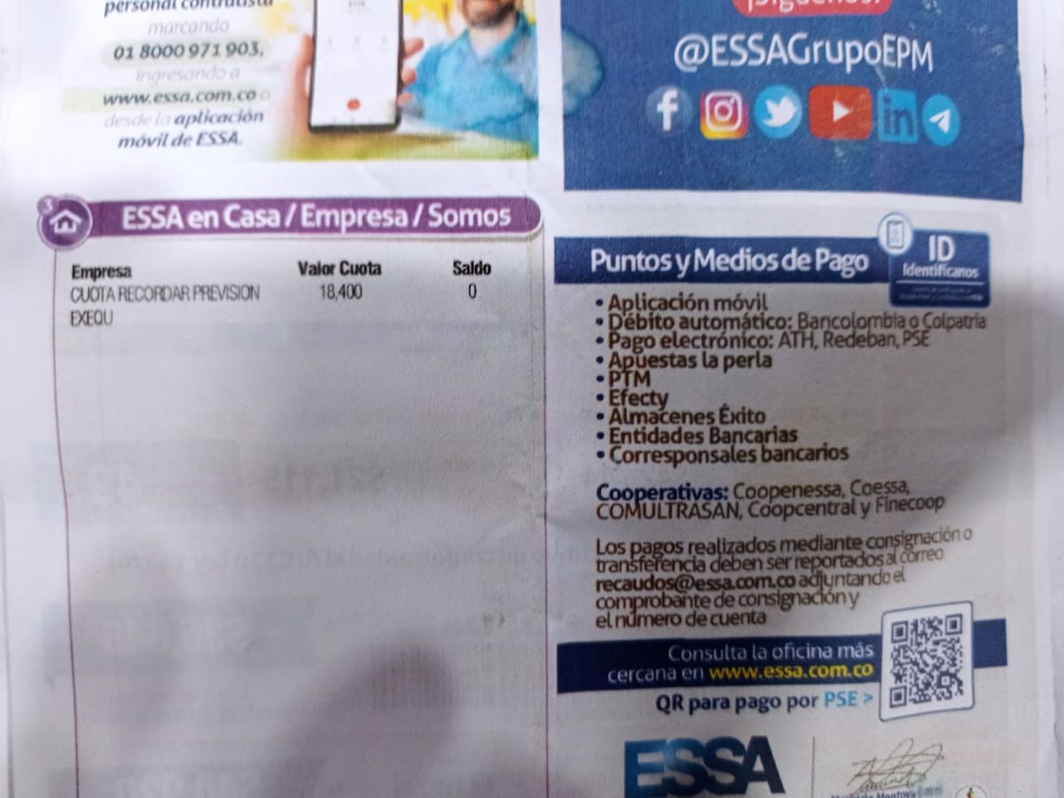 Algunos usuarios de la energía denuncian el cobro de un seguro fúnebre sin autorización