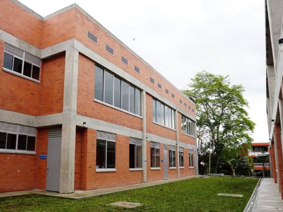Ocho estudiantes intoxicados con brownies con marihuana en Ibagué