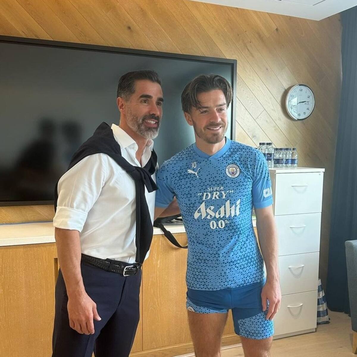 Jack Grealish se rinde a los pies de Juan Pablo Ángel: “Mi primer héroe”
