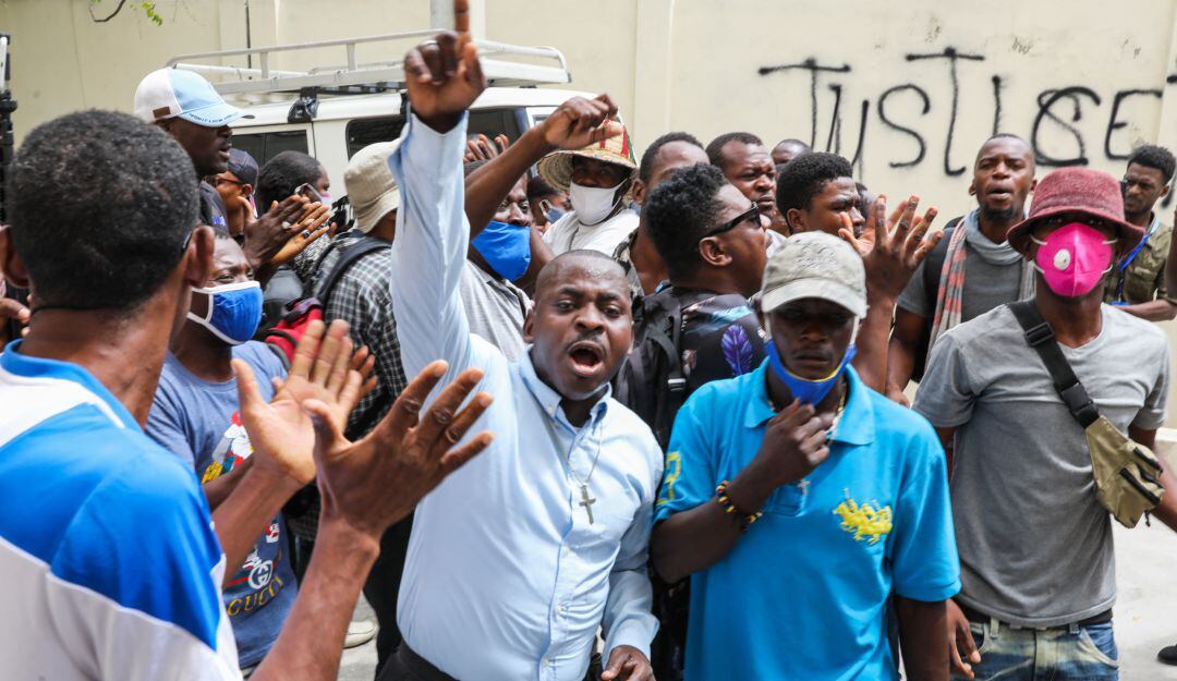 Seguidores de Jovenel Moise