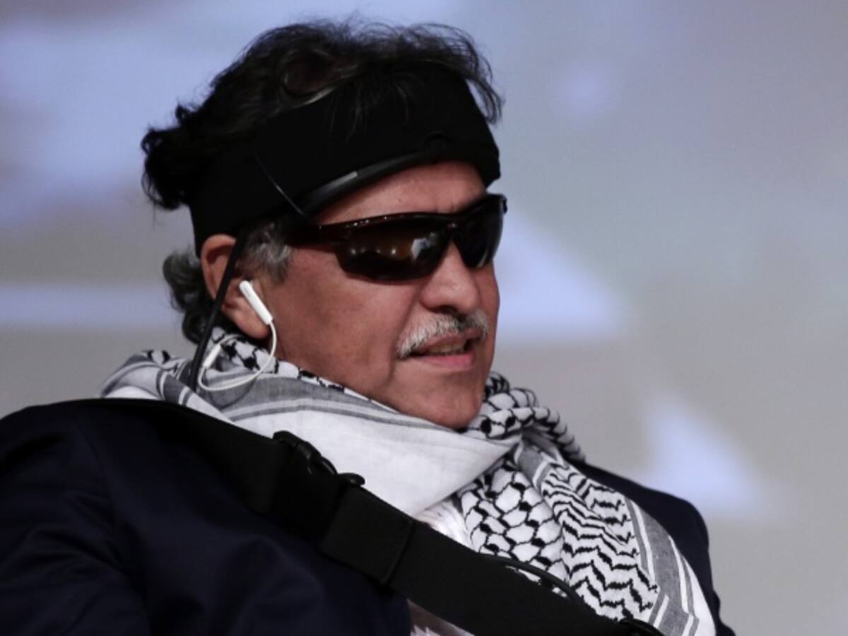 Santrich exige a la Cámara posesión como representante