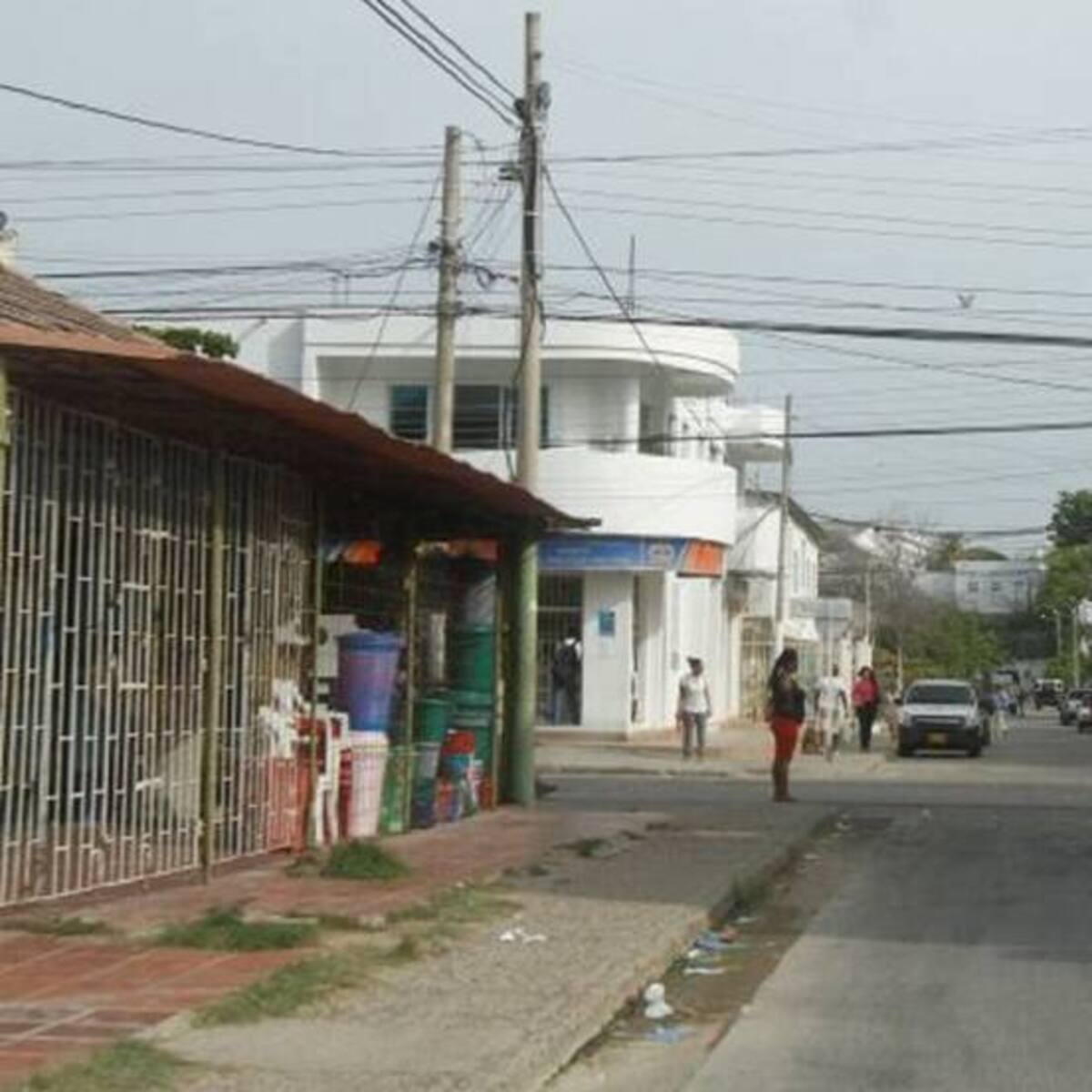 Dos heridos dejó atentado sicarial en el barrio Paseo de Bolívar