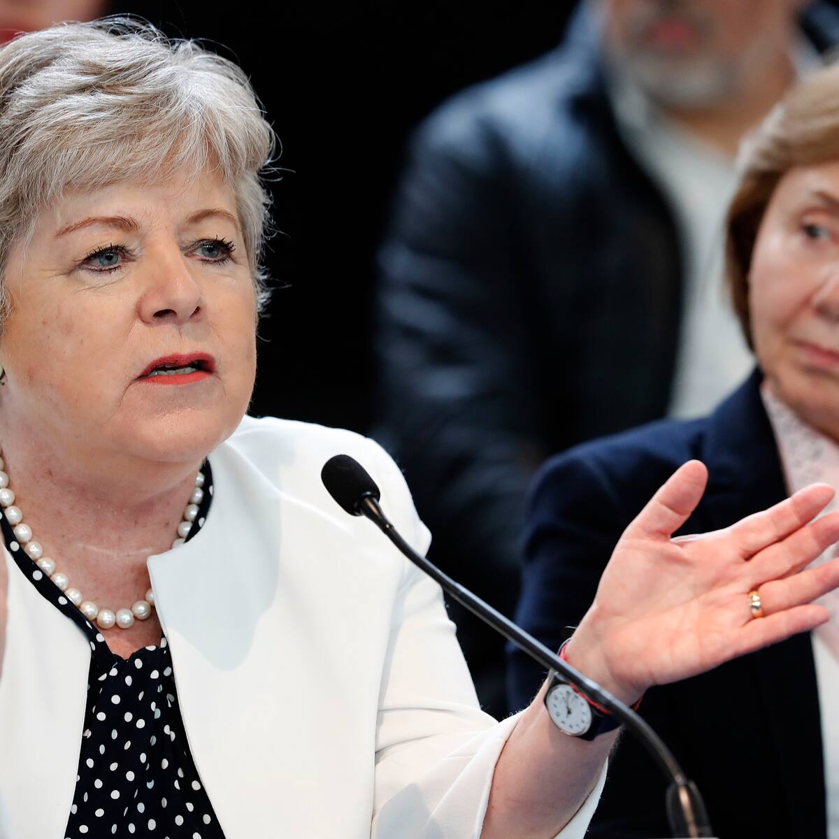 México pide a La Haya suspender a Ecuador de Naciones Unidas