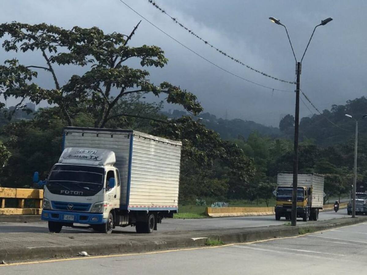 Más de 100 mil vehículos semovilizaron por las vías del Tolima