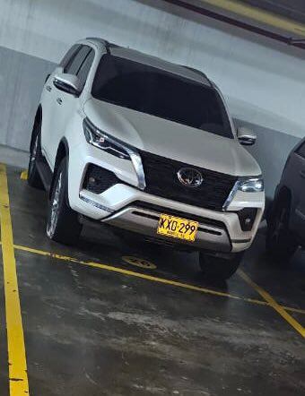 Camioneta hurtada en Barranquilla./ Foto: Twitter Jacqueline Rojas.