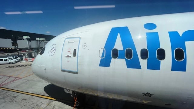 Air Europa hará estudio formal de factibilidad para la apertura de la ruta Cartagena–Madrid