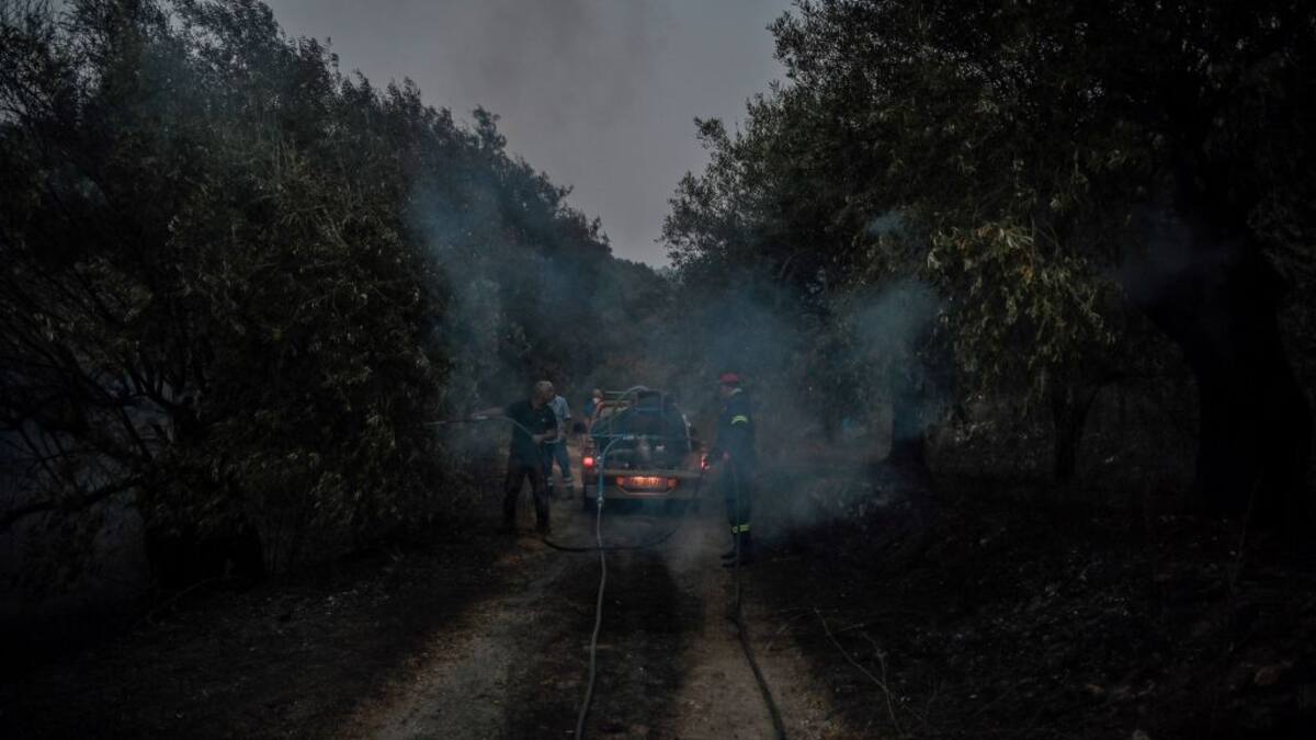 Alerta en Grecia por incendios en la isla Corfú, ¿provocados por el hombre?