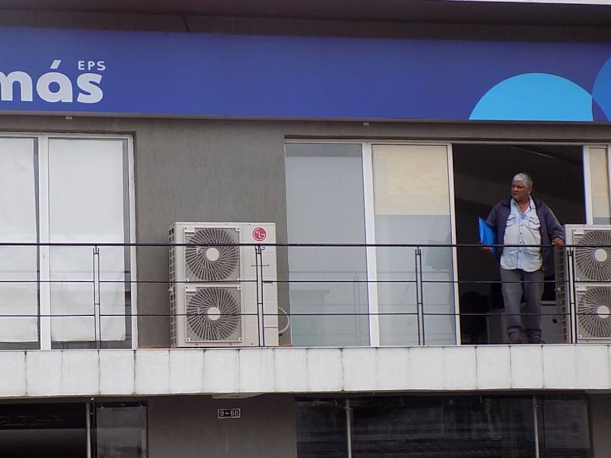 Polémica en redes por celebración de fin de año de Medimás