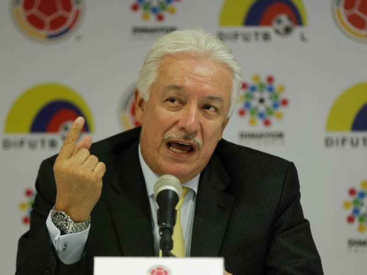 Café Caracol con Jorge Perdomo