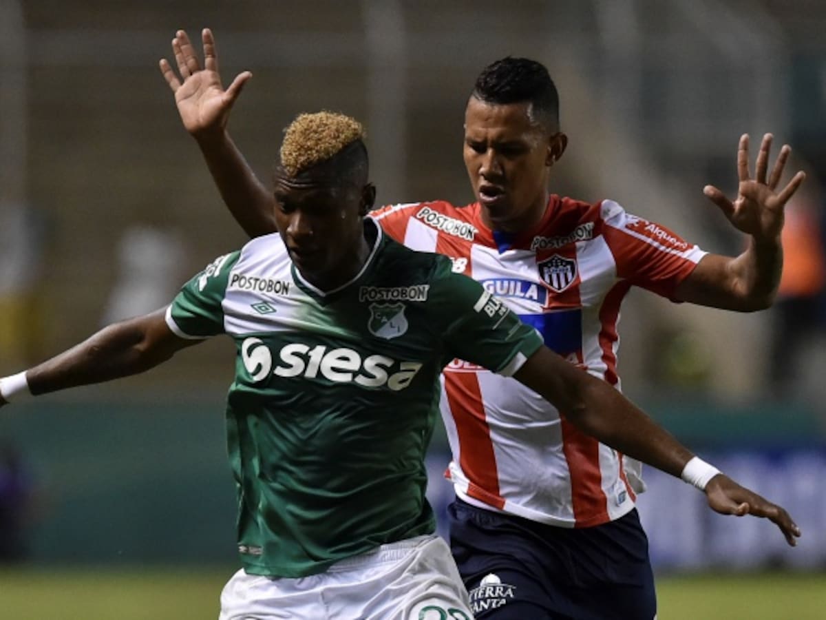 Luis Orejuela, nuevo jugador del Ajax de Holanda