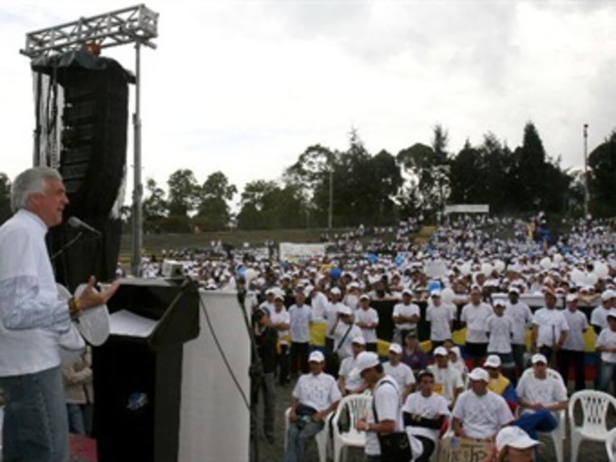 Maratón para desvincular a la niñez del conflicto llegó a Bogotá
