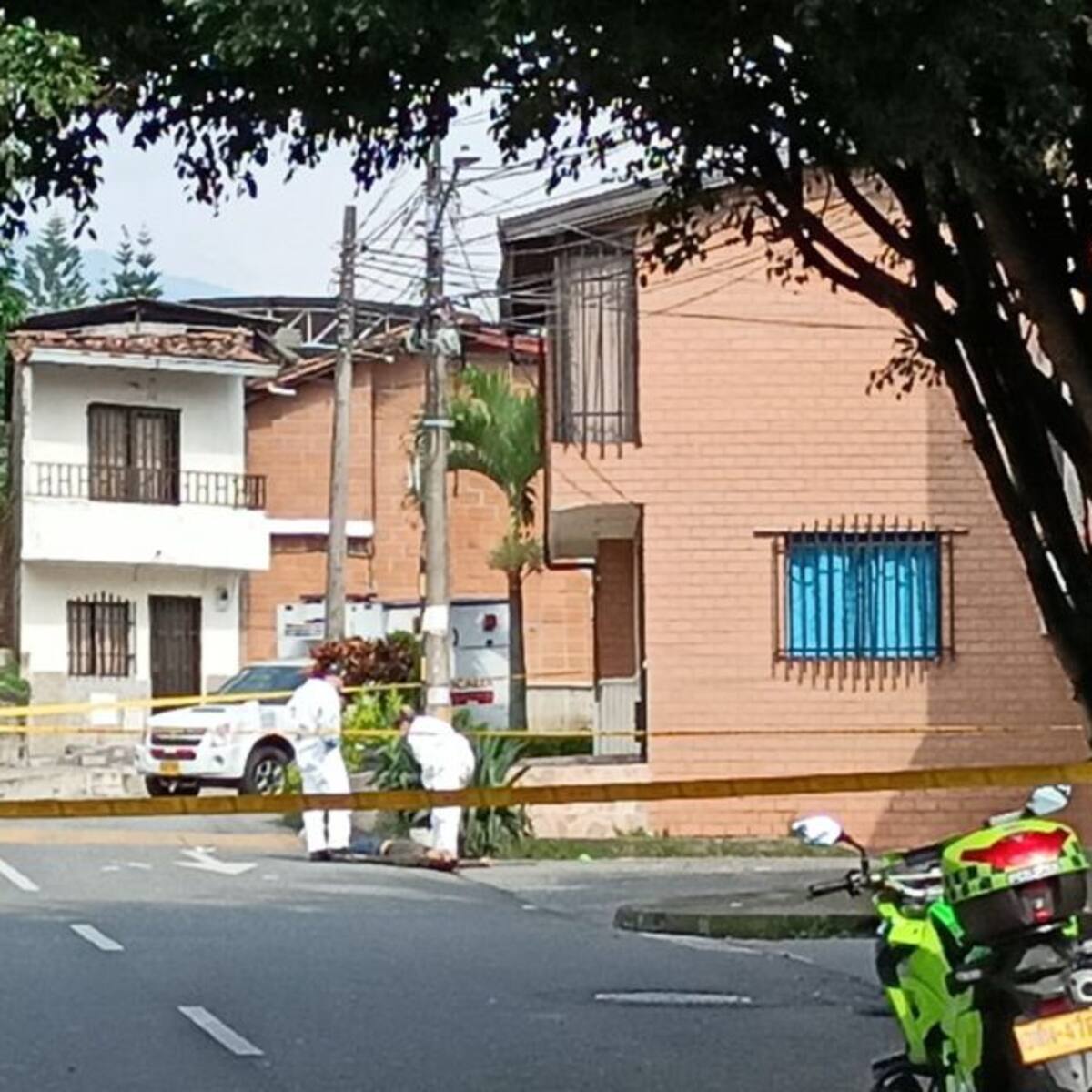 Un hombre abatido y dos policías heridos en Itagūí