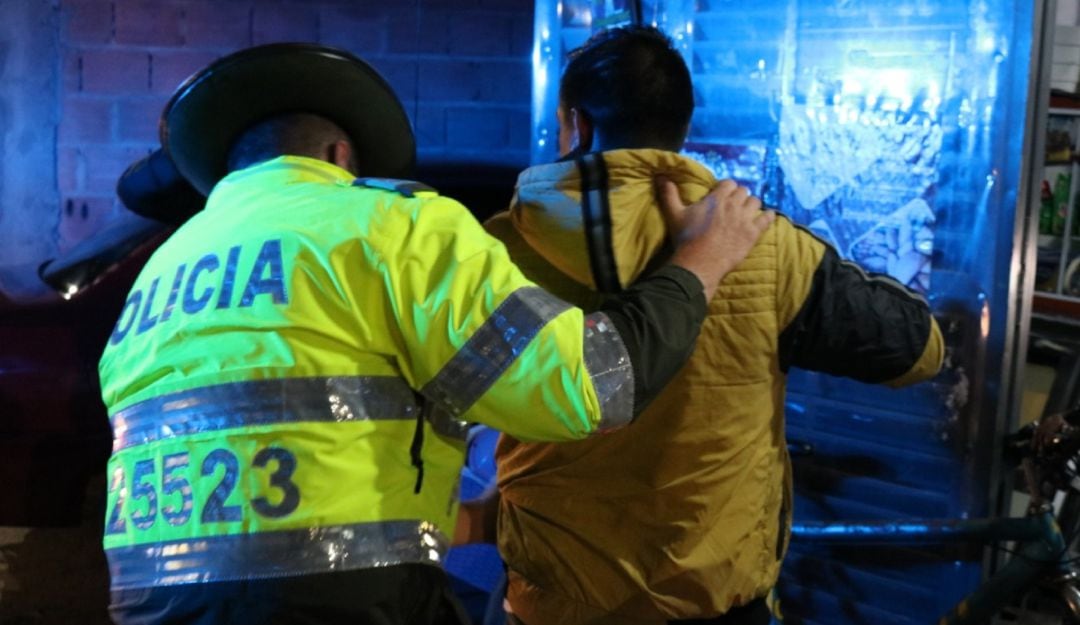 Operativos contra los presuntos delincuentes.