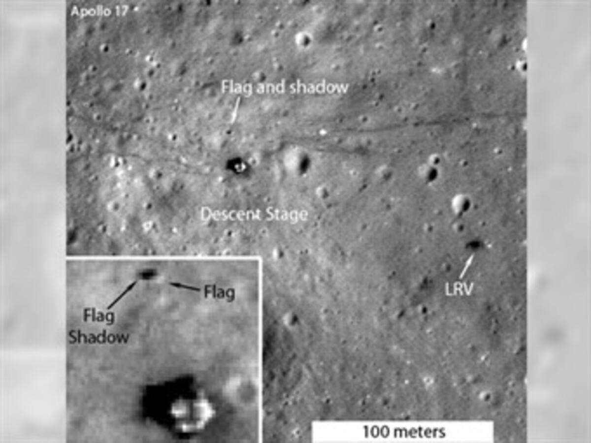 Las banderas de EE.UU. siguen en la Luna