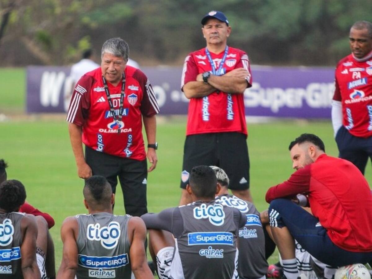 Sebastián Viera: “Bolillo dejó las cosas muy mal en el Junior”