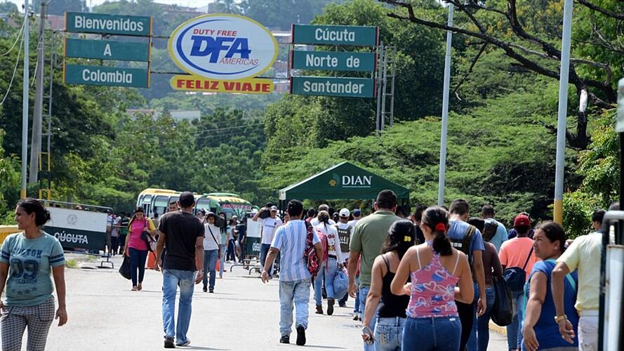 Gobierno crea permiso que les permite a los venezolanos trabajar legalmente. Foto: Getty Images