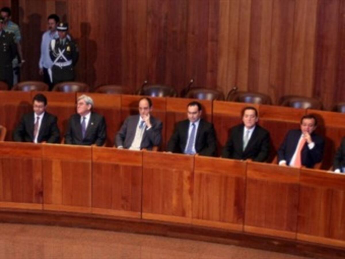 Proyecto de fallo pide 'tumbar' la Emergencia Social