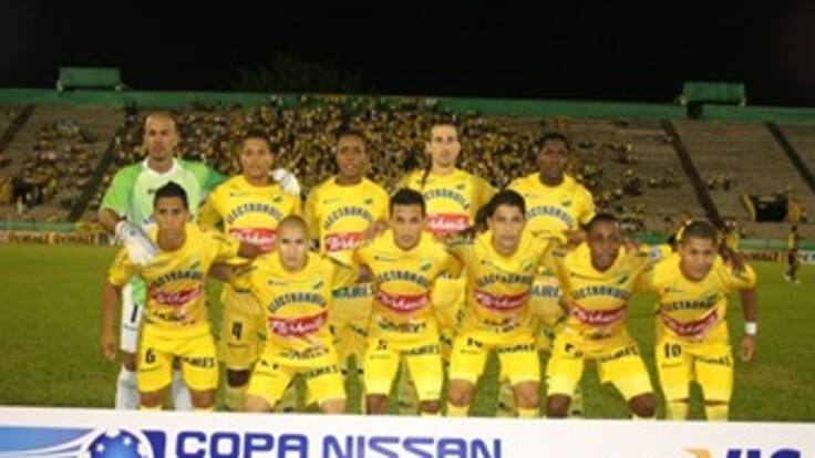 Atlético Huila busca en la altura de Oruro los octavos de final de la Copa Suramericana