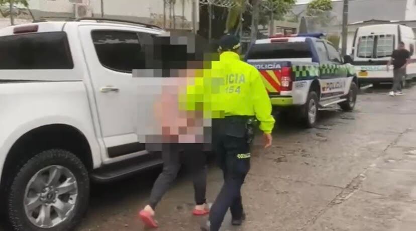 La mujer fue capturada en Belén de Bajirá y fue dejada a disposición de las autoridades. Foto: Policía Urabá.