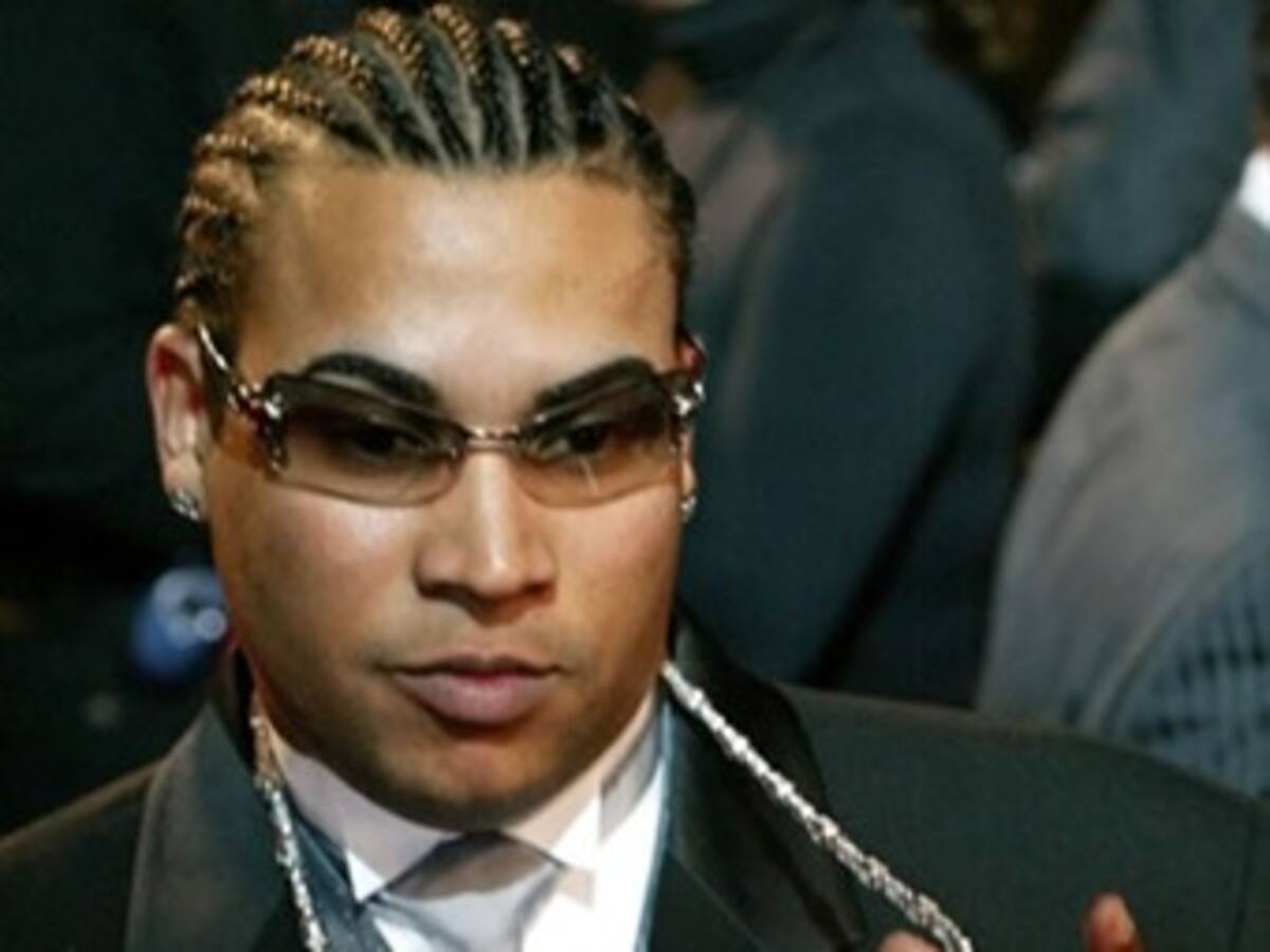 Don Omar adereza el Festival de Viña con reguetón y efectos especiales