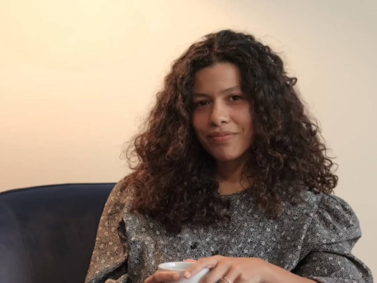 Arianna Soussa transforma su experiencia migratoria en una historia de resiliencia y humanidad