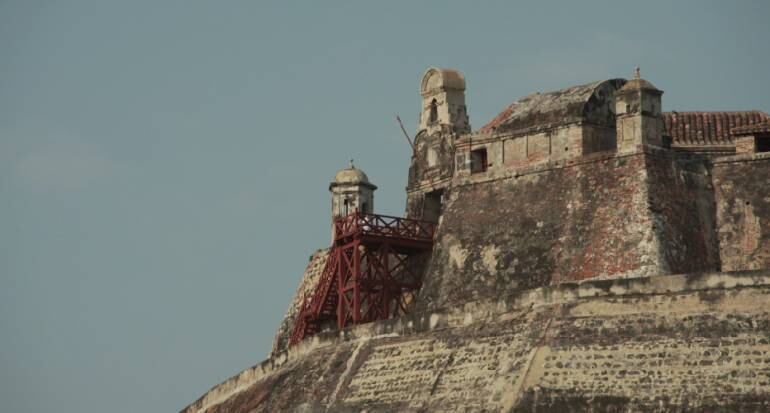 El edificio que pretende interrumpir la vista del Castillo de San Felipe en Cartagena