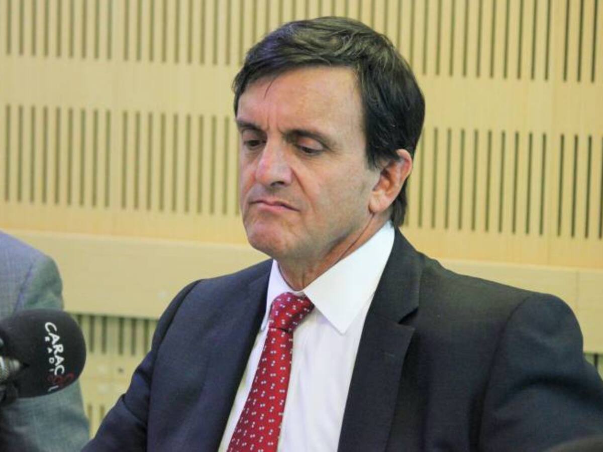 Los altos negativos de Hillary le hicieron daño: Pizano