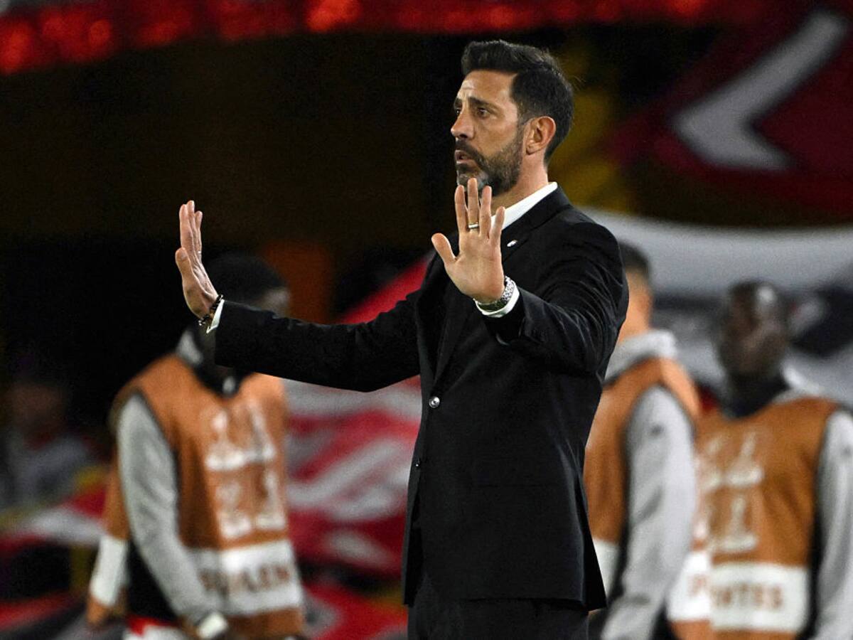 Jorge Bava reveló alentadora noticia sobre el regreso de uno de sus jugadores clave en Santa Fe