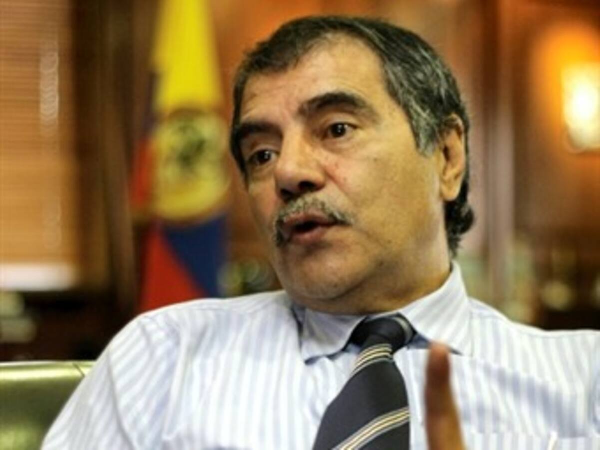 Fiscalía llama como testigo al exministro Andrés Gallego en proceso contra Samuel Moreno