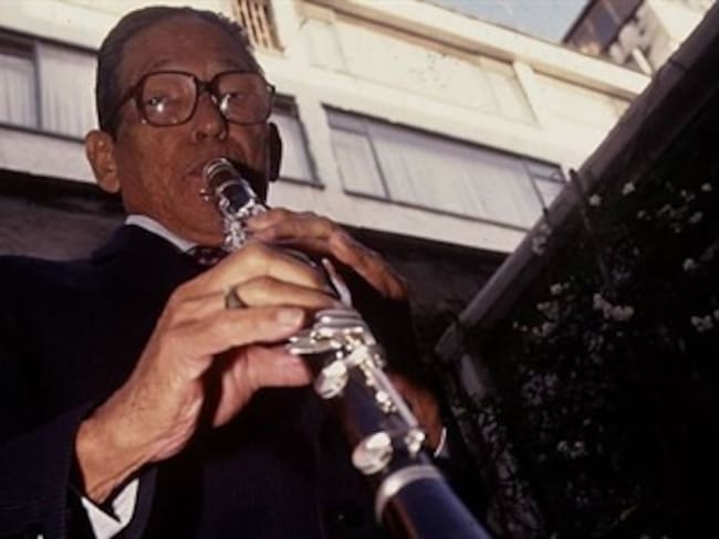 Música de Lucho Bermúdez interpretada por su hija