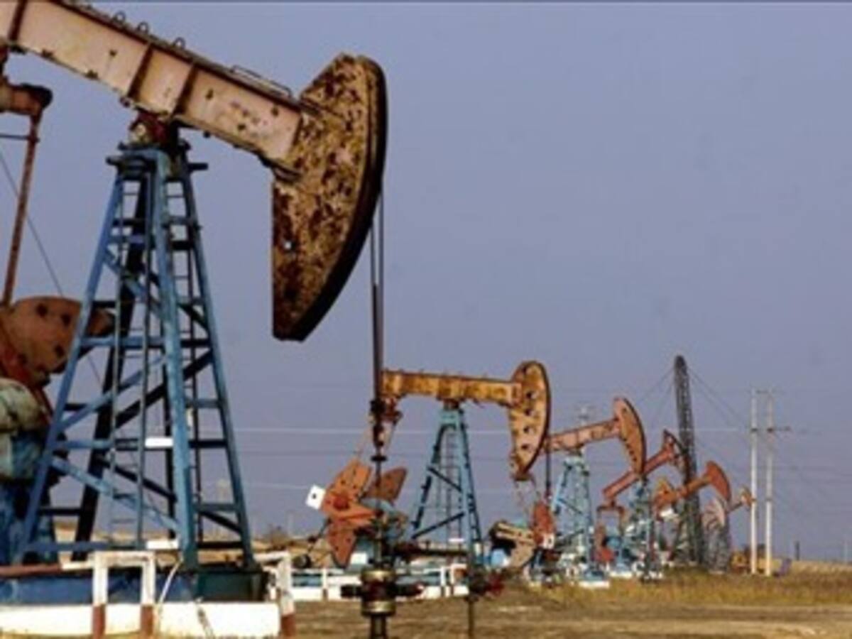 Producción de petróleo en abril no llegó al millón de barriles