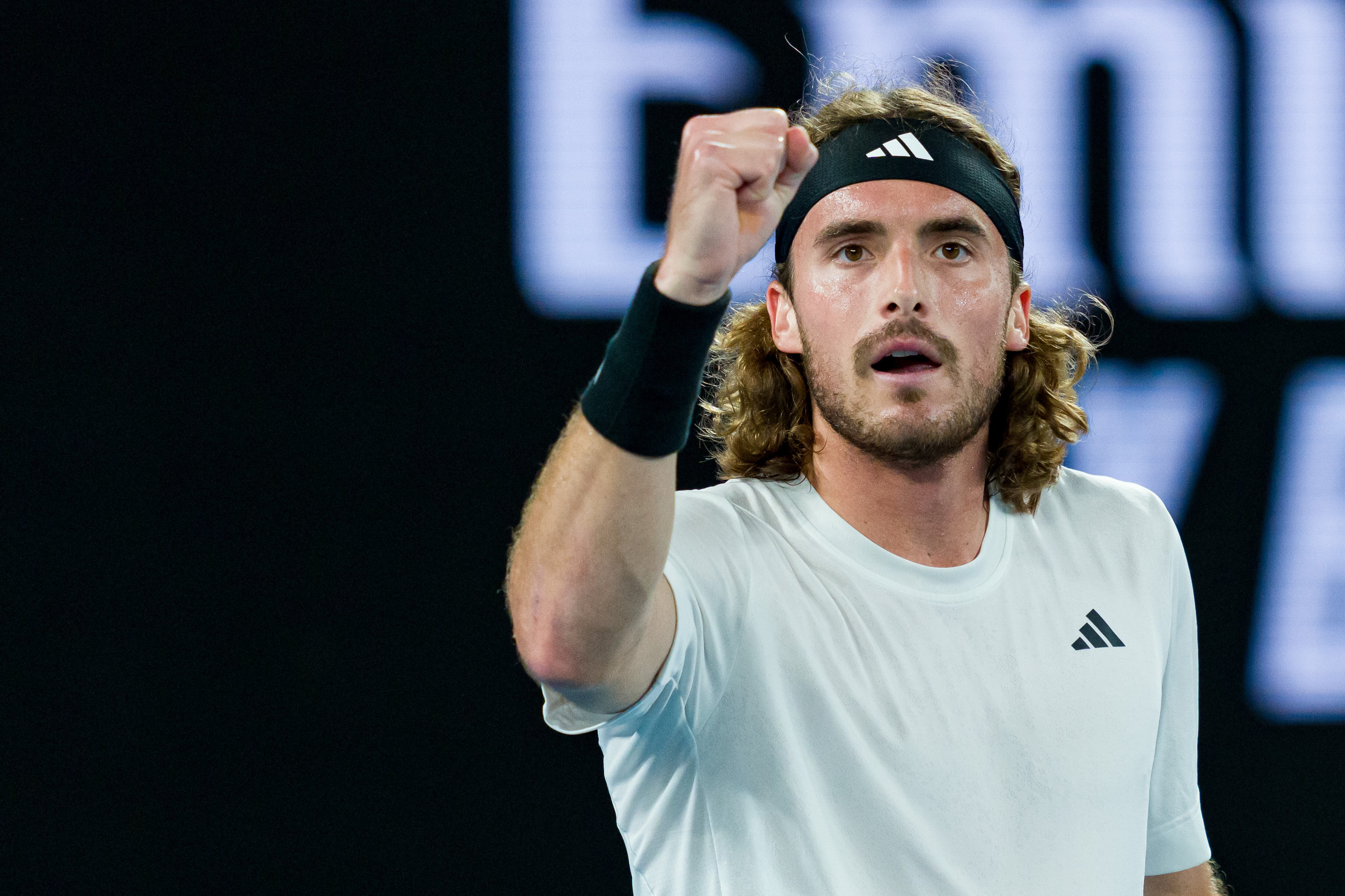 Stefanos Tsitsipas se clasificó a la semifinal del Abierto de Australia. (Photo by Andy Cheung/Getty Images)