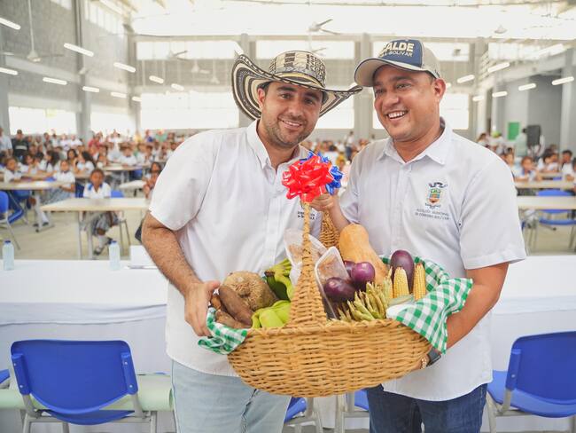 ¡Ya son 9!: Gobernador Yamil Arana entregó el megacolegio de Córdoba, Bolívar
