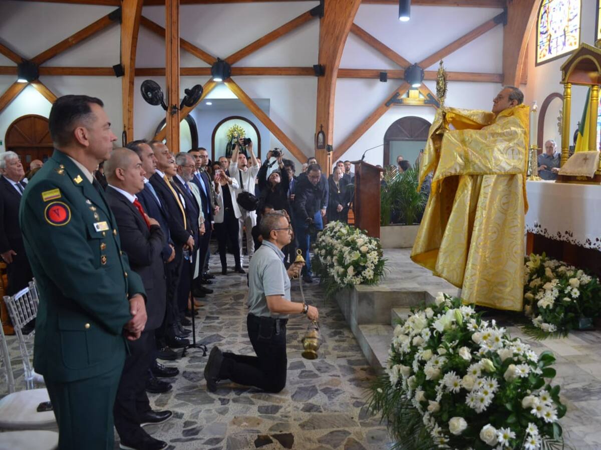 Hay que rescatar el civismo y la solidaridad: mensaje del obispo en el cumpleaños de Armenia