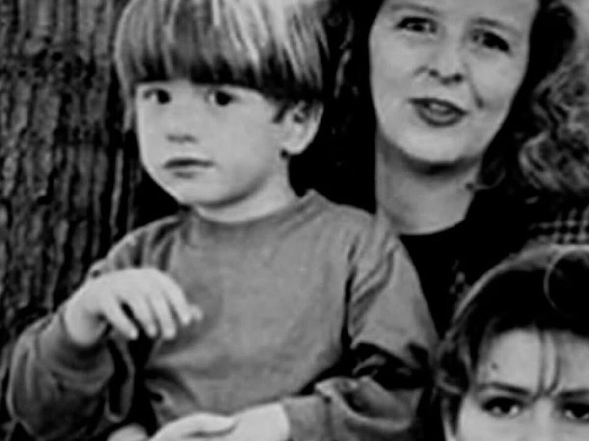 Pensé que tú me despedirías a mí: Carolina Hoyos se despide de su hermano Miguel Uribe