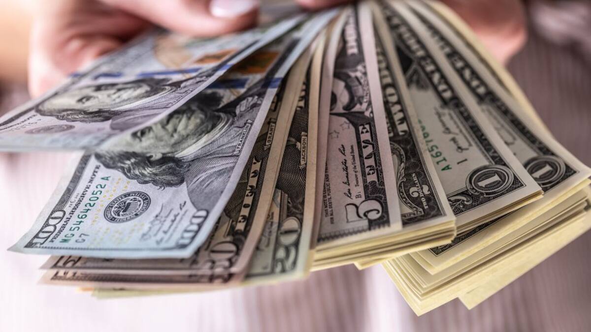 Dólar HOY en Colombia: El dólar abre la jornada por encima de la barrera de los $4.700