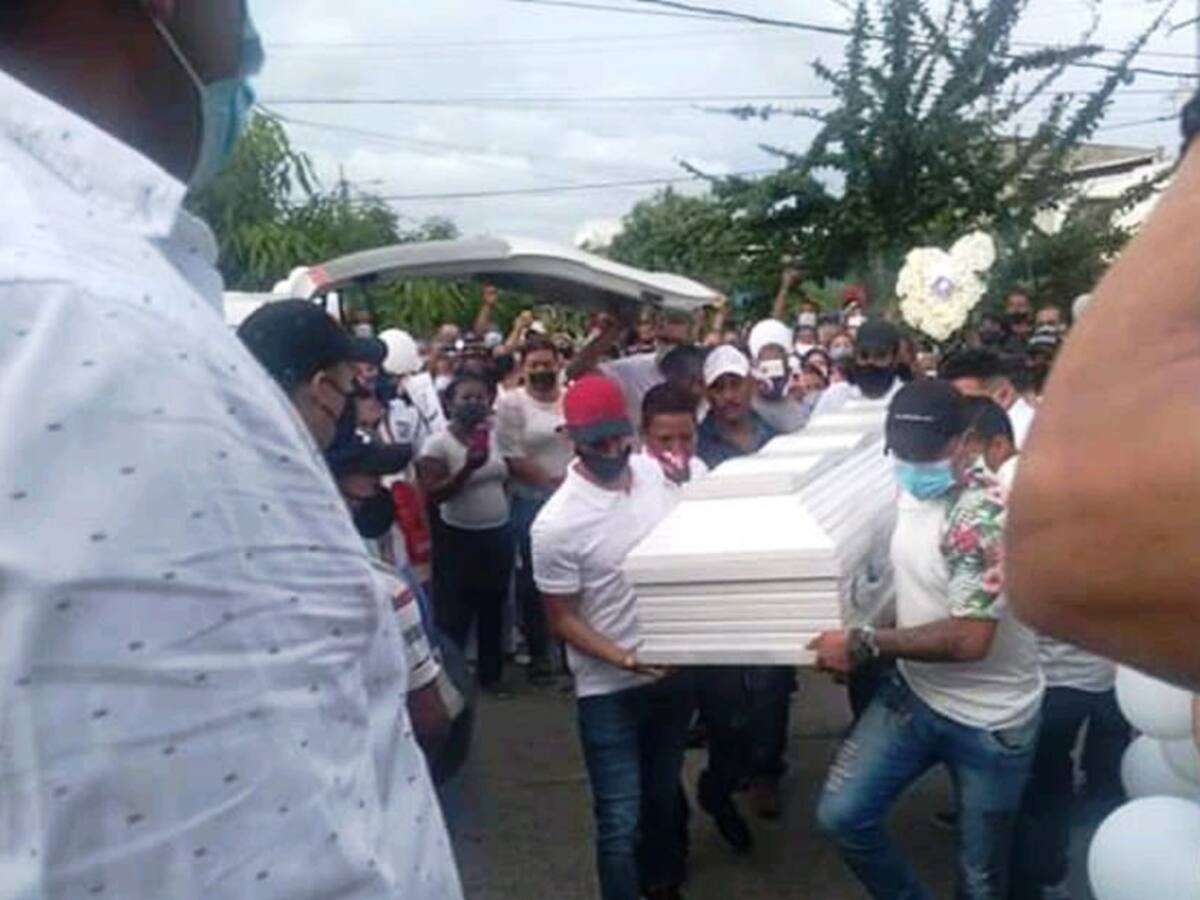 Con calle de honor en Villagrande II recibieron a niña asesinada en Córdoba