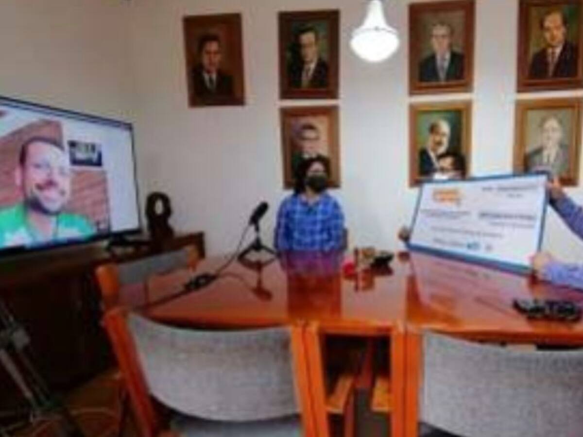 Gobernación otorgó $400 millones para financiar matrículas de la U Caldas