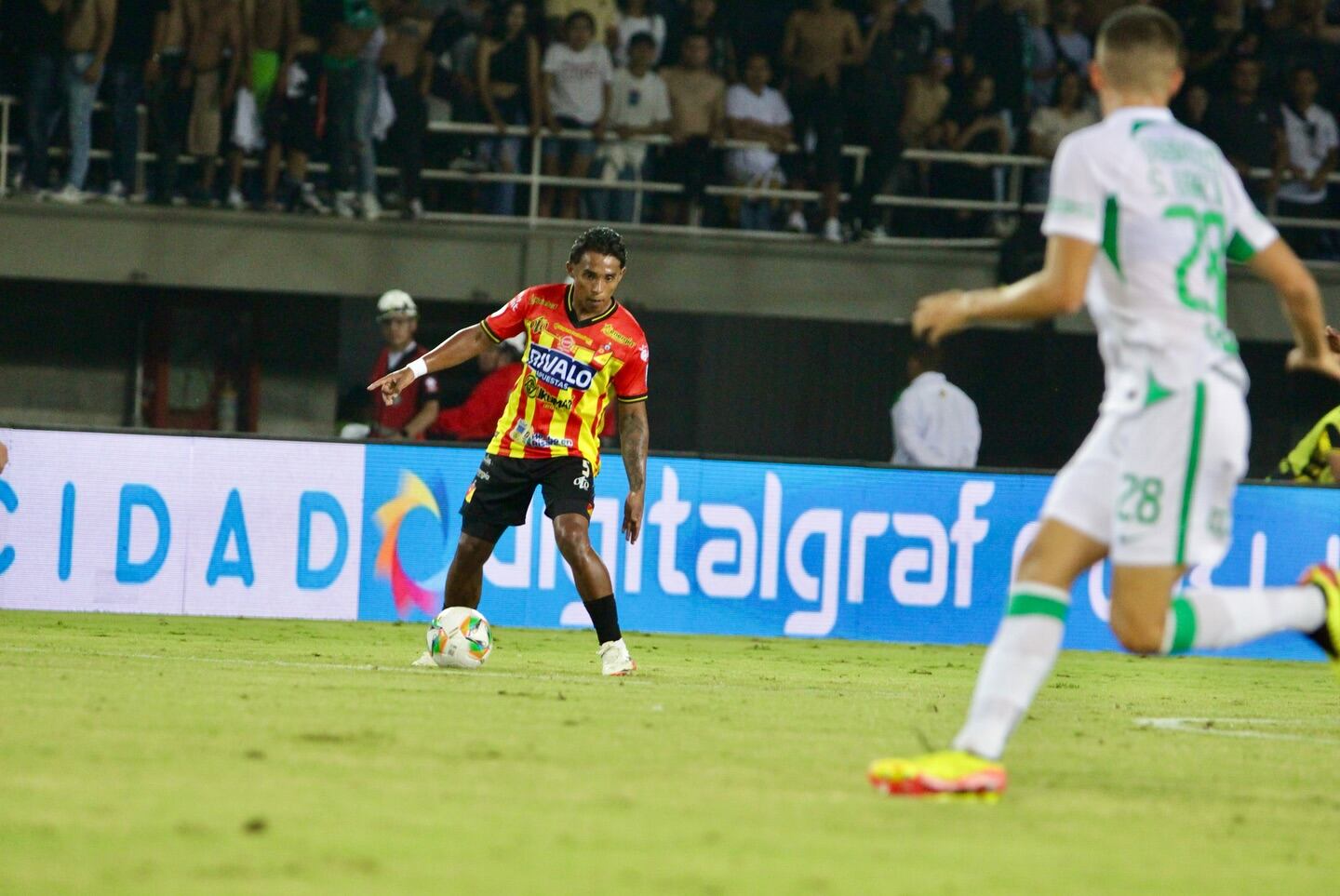 Duelo de Liga entre Deportivo Pereira y Atlético Nacional / @corpereira