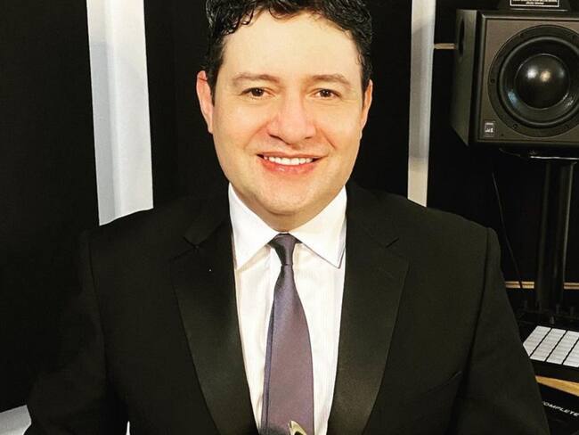 Carlitos López: de la música clásica a la popular