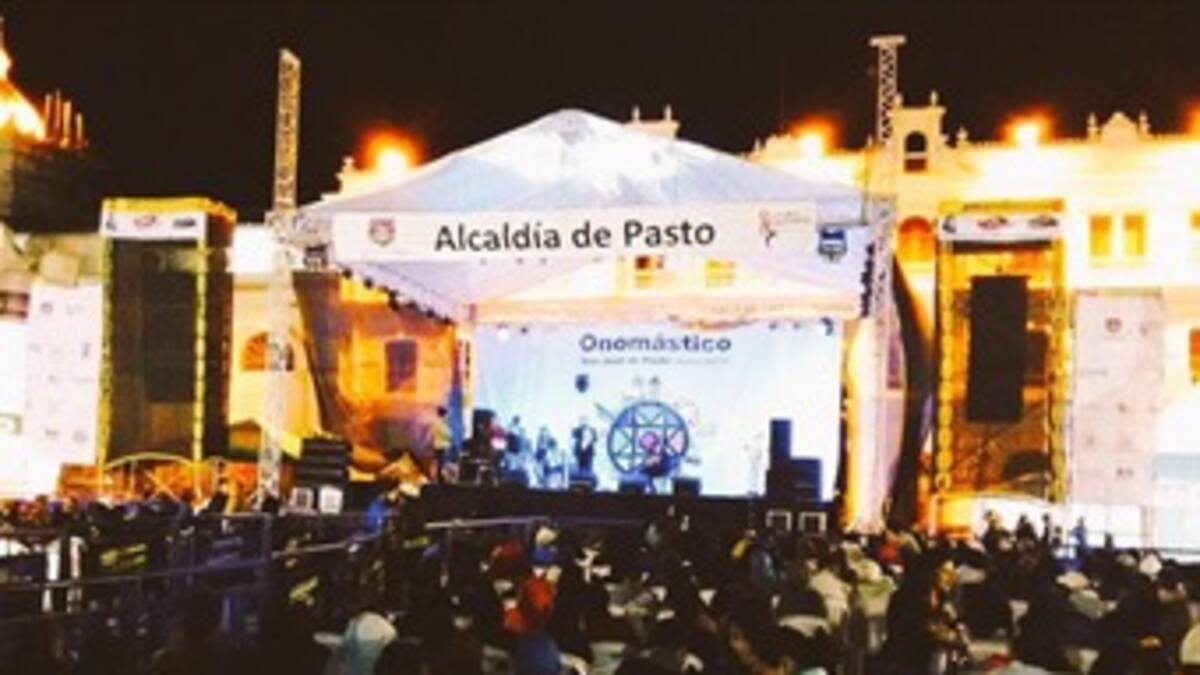 Serenata a Pasto en su onomástico