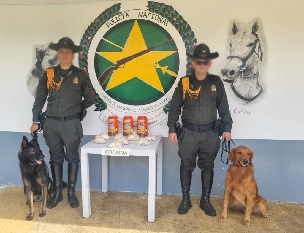 Incautan cocaína escondida en tarros de bebidas achocolatadas - Policía Metropolitana de Pereira.