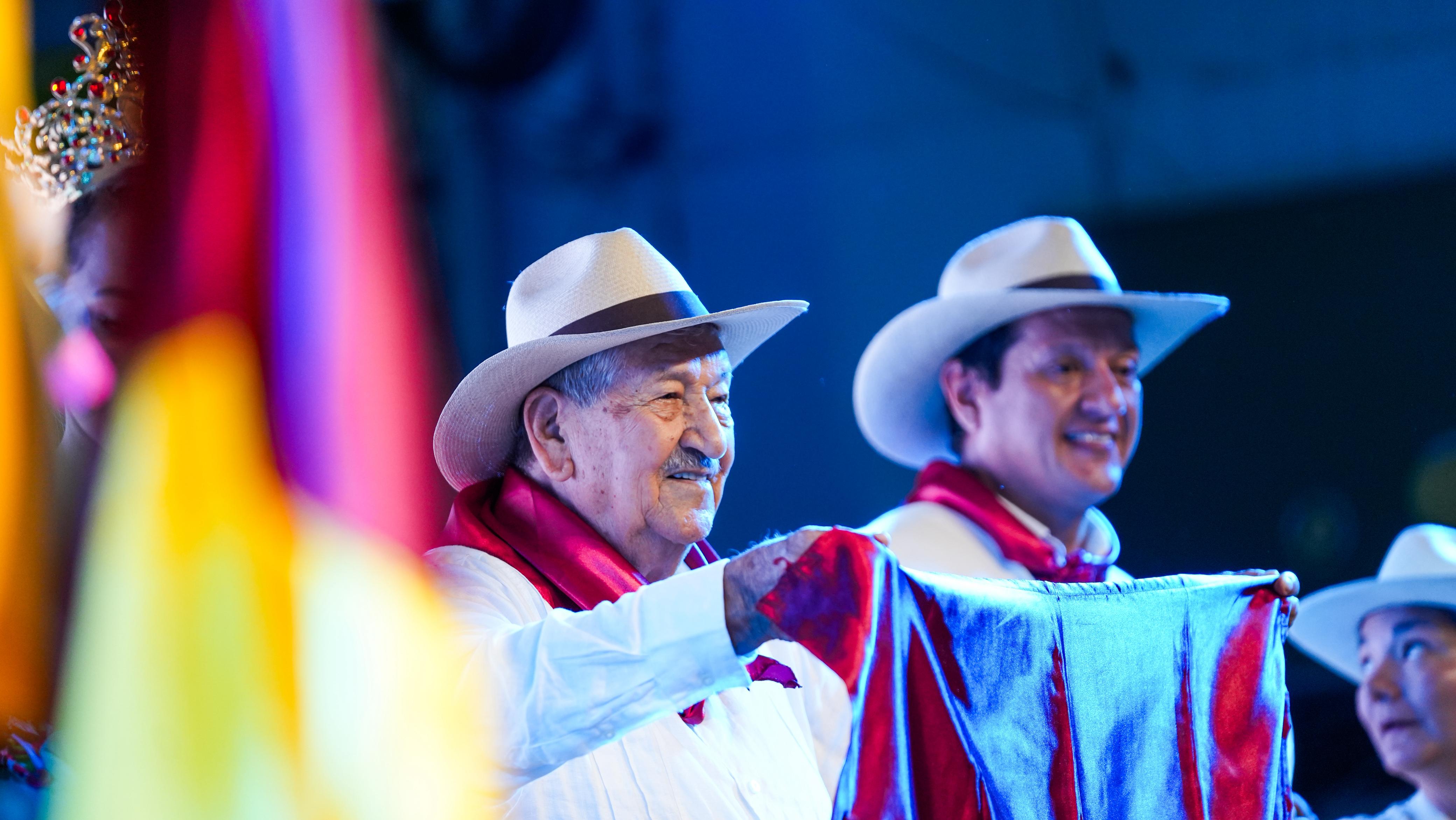 Cultivadores de café del Tolima en subasta durante la Feria Internacional de Cafés Especiales en el municipio del Líbano.